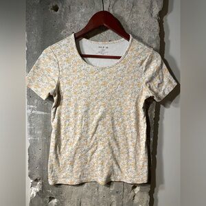 White Stag Yellow and Cream Floral Short Sleeve cropped Top 100% cotton